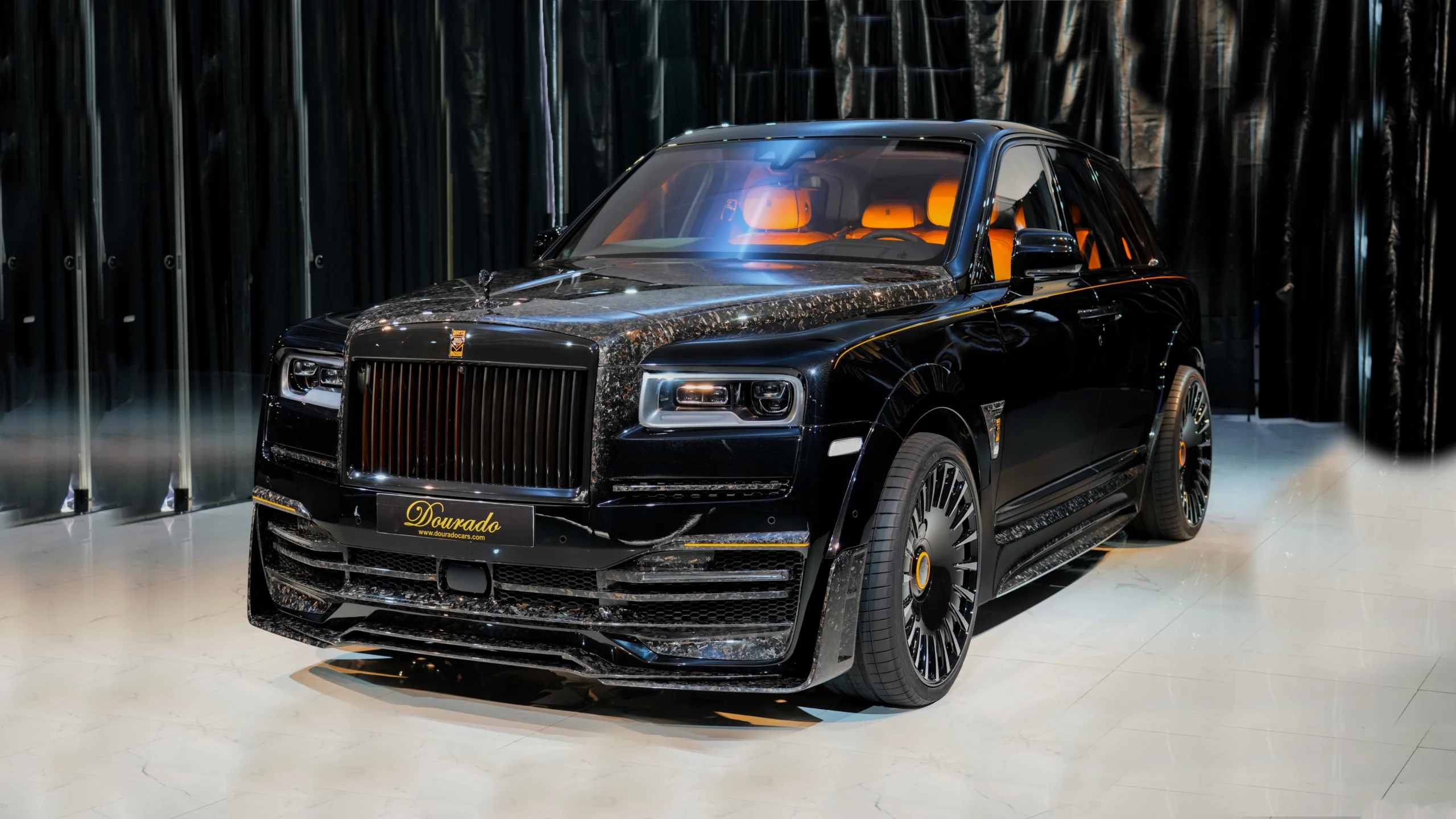 Rolls Royce Cullinan Onyx Concept for sale in Dubai